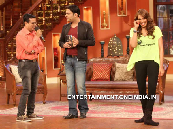 Bipasha With Kapil Sharma On Comedy Nights 