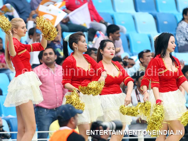 Telugu Warriors' Cheer Girls 
