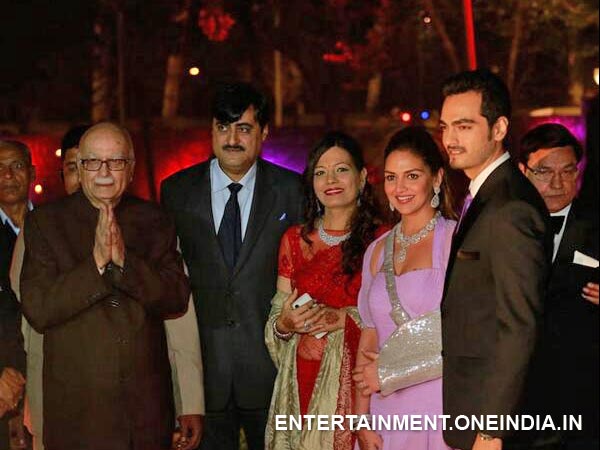 LK Advani At Ahana's Wedding Reception