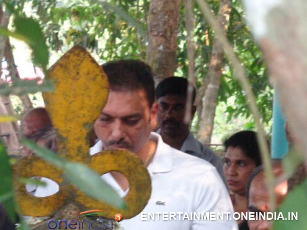 Ravi Shastry Doing Naga Pooja