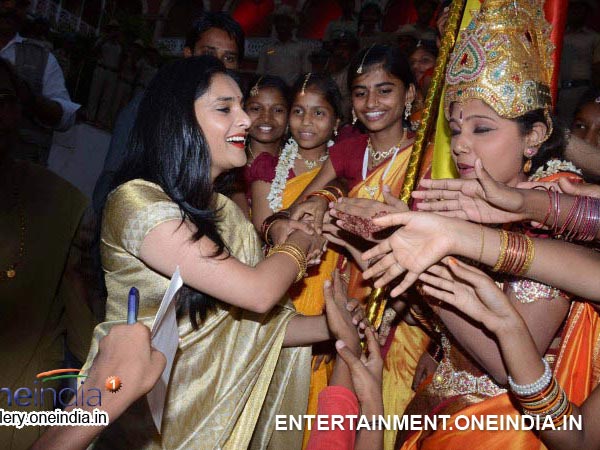 Award Is Dedicated To Ramya's Father