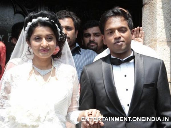 Navya Had Threatened Meera Jasmine