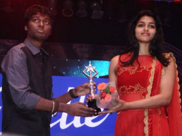 Edison Awards: Dhansika Receving Award From Atlee