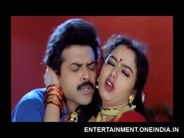 Daggubati Venkatesh And Soundarya