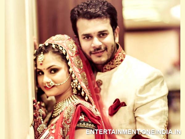 Jay Soni With His Wife Pooja Shah