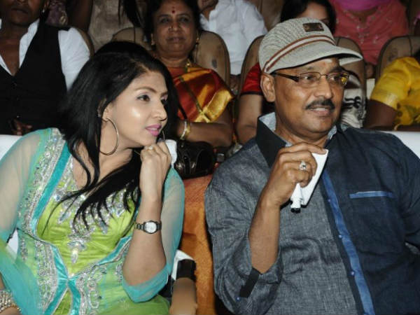 Photo: K Bhagyaraj Spotted At Soulmates Awards