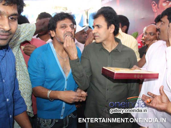 Raghavendra Rajkumar Offering Sweet To Shivanna