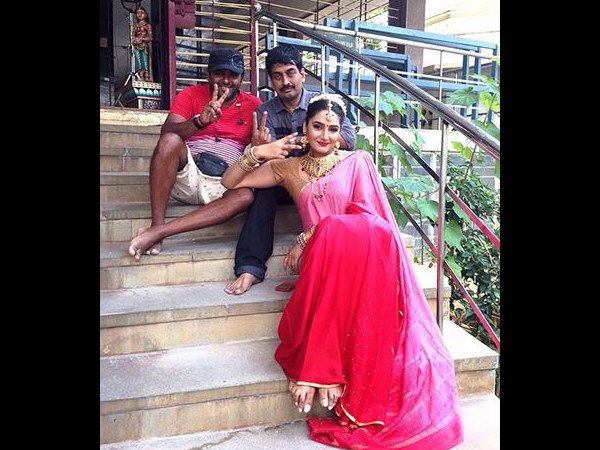 Ragini Is Kitty's Boss