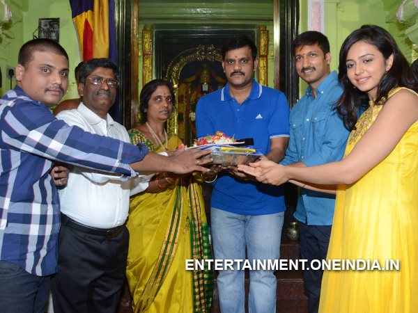 Srivas Receives His New Movie Script 