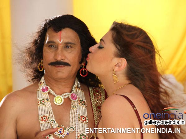 Ukraine Beauty Anna At Thipajji Circle