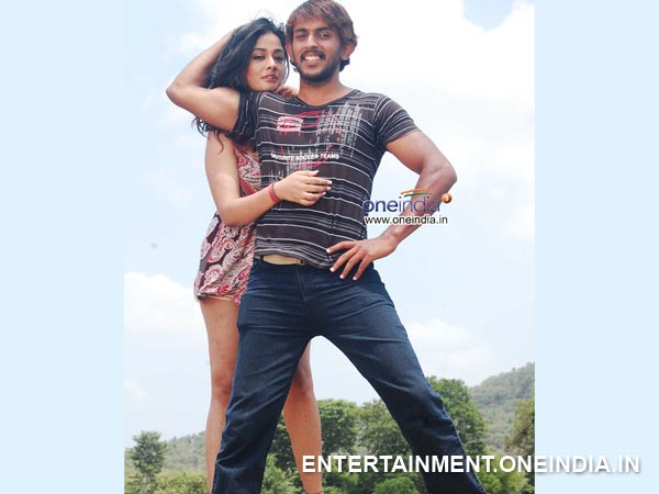 Kiran Rathod's Item Number