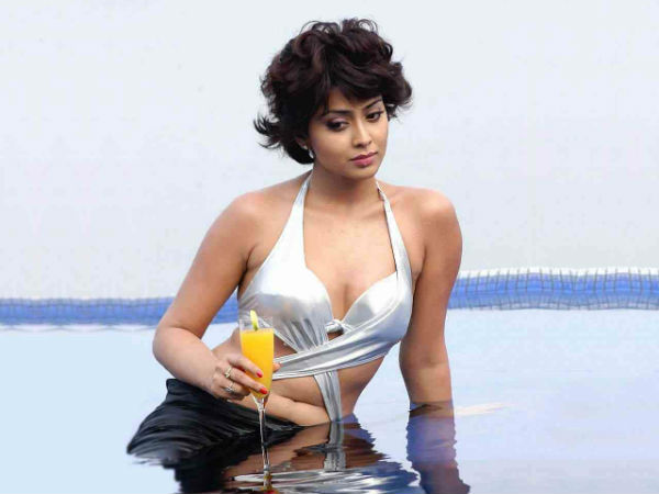 Shriya Saran Molested In Tirumala