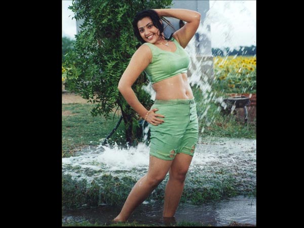 Tamil Actress Meena's Height 