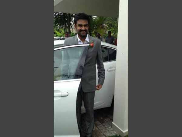 Vijay Arriving To The Venue