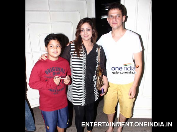 Kabir Sadanand With Family