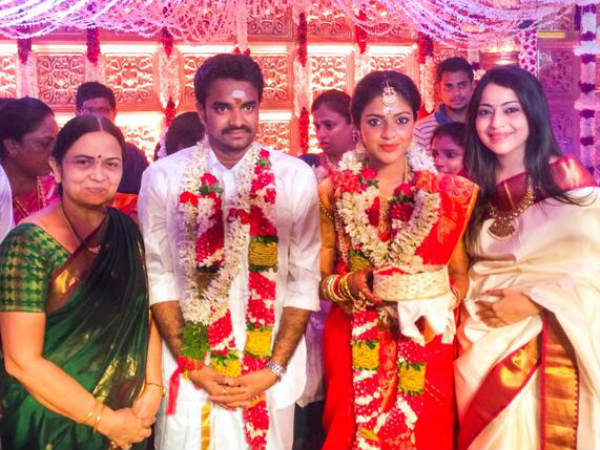 VJ Ramya At Amala-Vijay Marriage