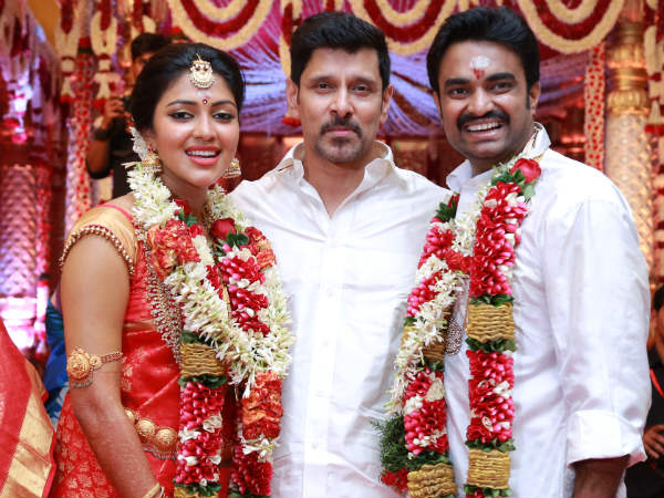 Amala Paul-Vijay With Vikram