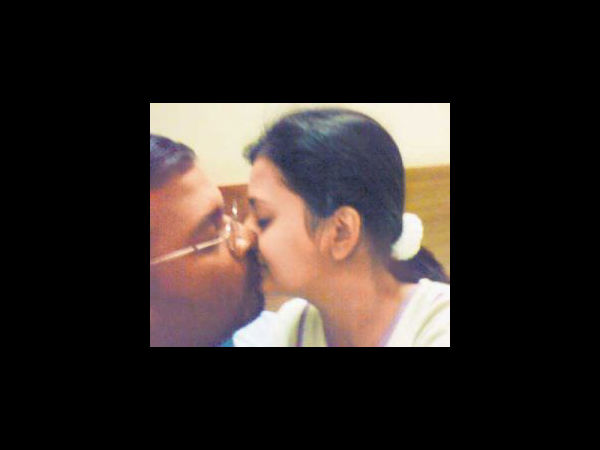 Kannada actress Amoolya's Lip-lock Picture Leaked
