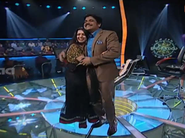 Charmi Hugs Nagarjuna On MEK