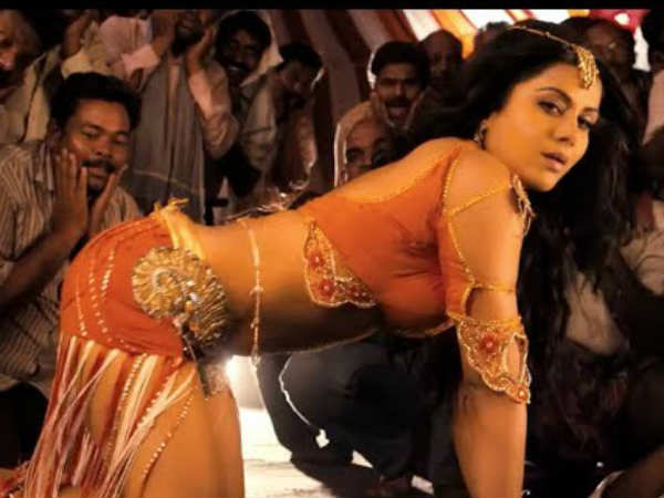 Rachana Maurya's Item Song