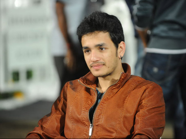 Akhil Akhineni To Announce Debut Movie