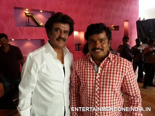 Sampoornesh Babu With Rajinikanth On Lingaa Shooting Set