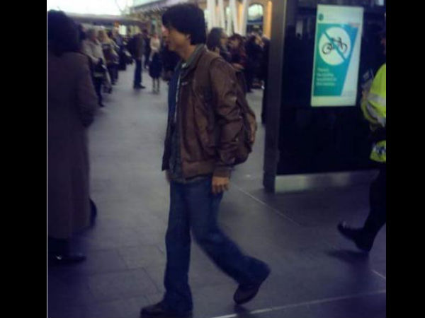 SRK's DDLJ Look